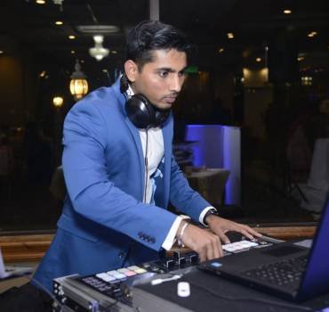Dj Parth