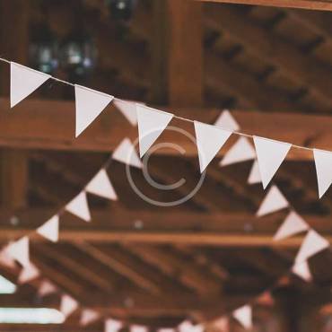 10 reasons why you should hire a wedding planner